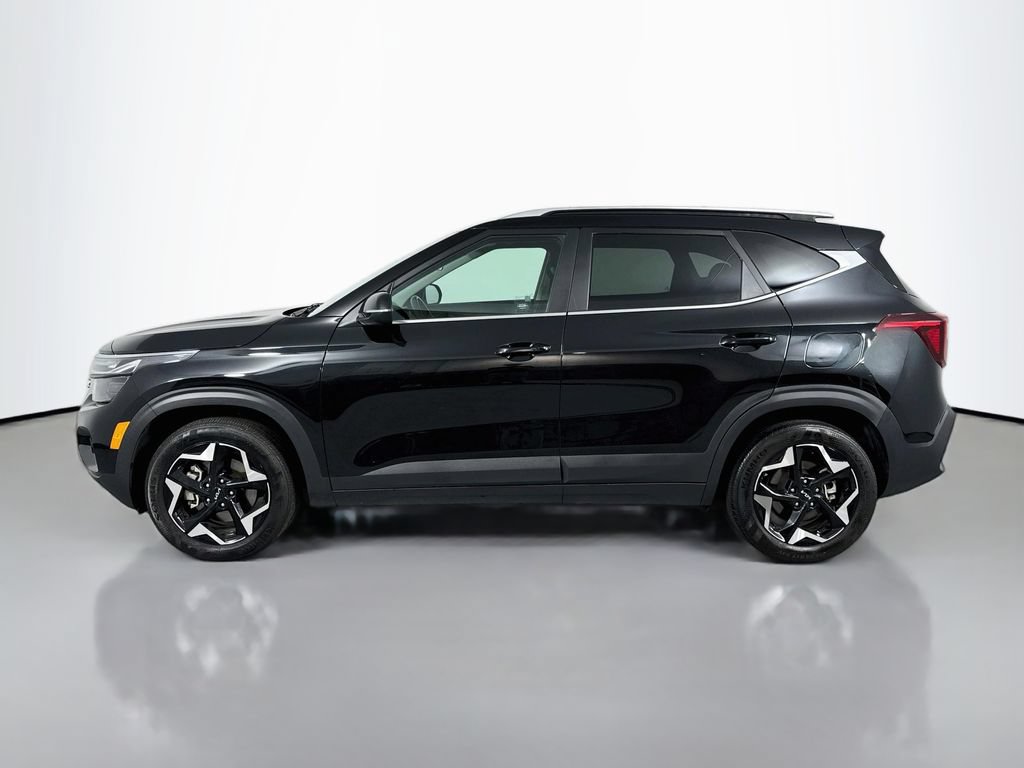 Used 2024 Kia Seltos EX AWD/4WD image 8