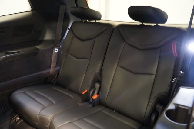 Certified 2024 Cadillac XT6 Luxury w/ LPO, Floor Liner Package AWD/4WD image 22