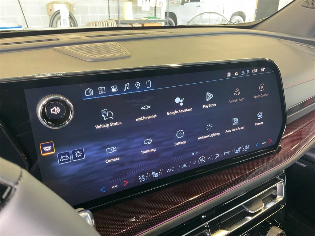 New 2026 Chevrolet Traverse RS w/ LPO, Floor Liner Package image 21