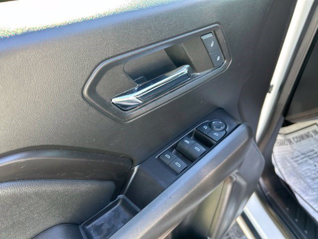 Used 2024 Chevrolet Colorado LT w/ LT Convenience Package II RWD image 12