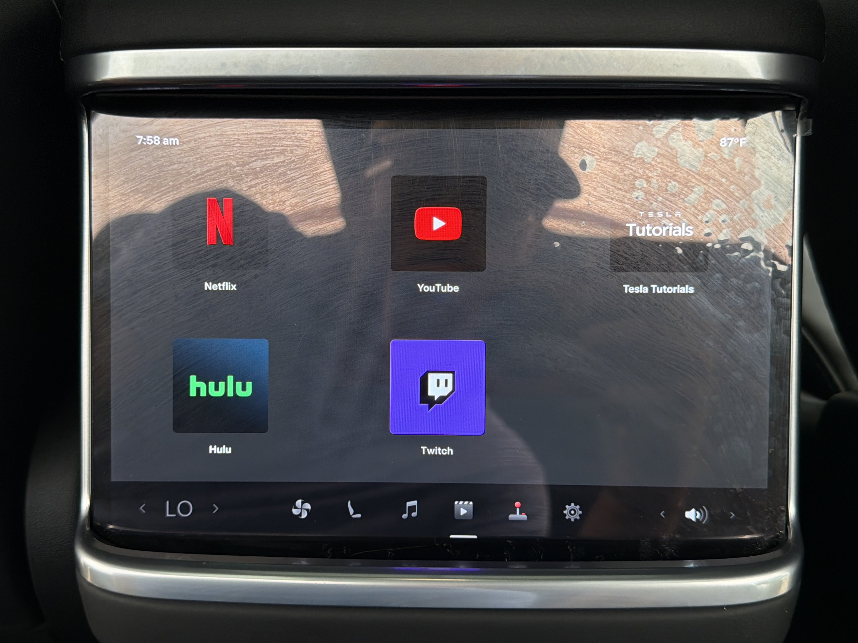 Used 2024 Tesla Model X AWD/4WD image 35