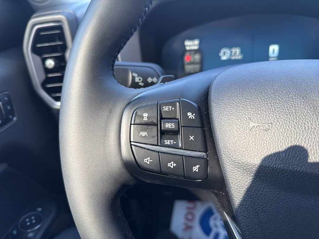 Used 2025 Ford Bronco Sport Badlands image 17