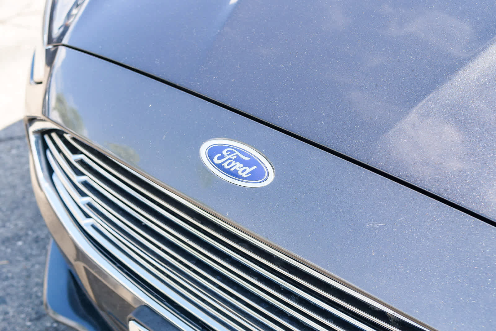 Used 2017 Ford Fusion SE w/ Fusion SE Technology Package FWD image 11