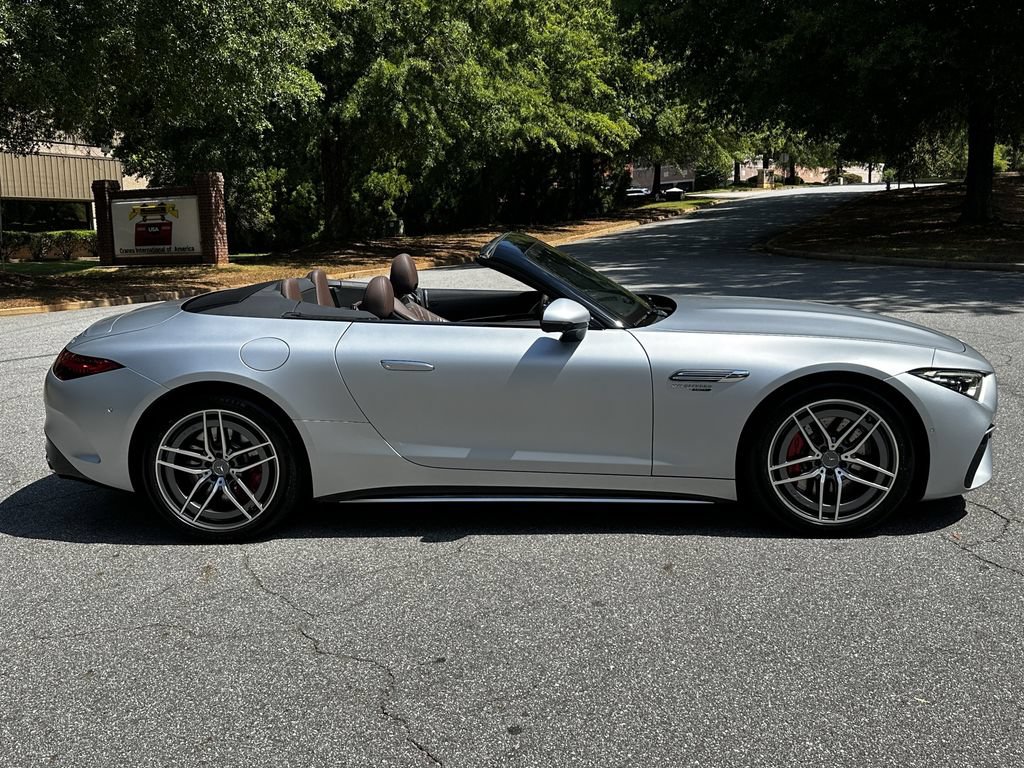 Certified 2024 Mercedes-Benz SL 55 AMG 4MATIC w/ Manufactur Interior Package image 9