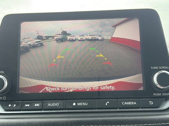 Used 2022 Nissan Rogue S AWD/4WD image 40