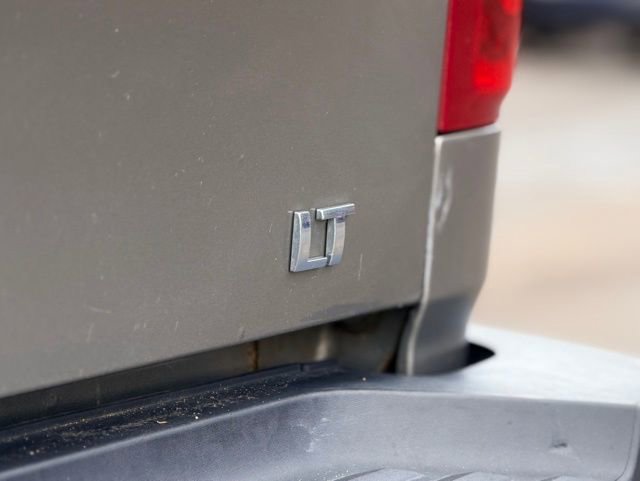 Used 2013 Chevrolet Silverado 2500 LT w/ Interior Plus Package image 25