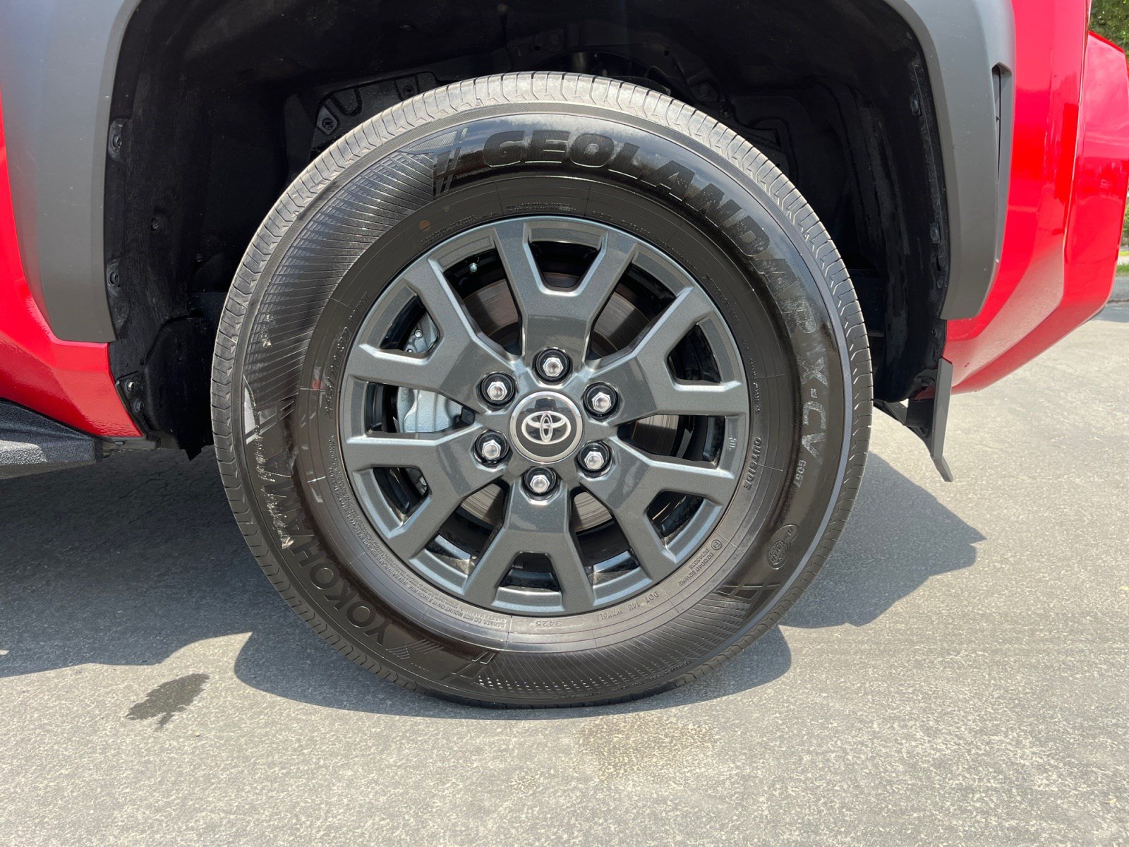 Certified 2026 Toyota 4Runner SR5 AWD/4WD image 30