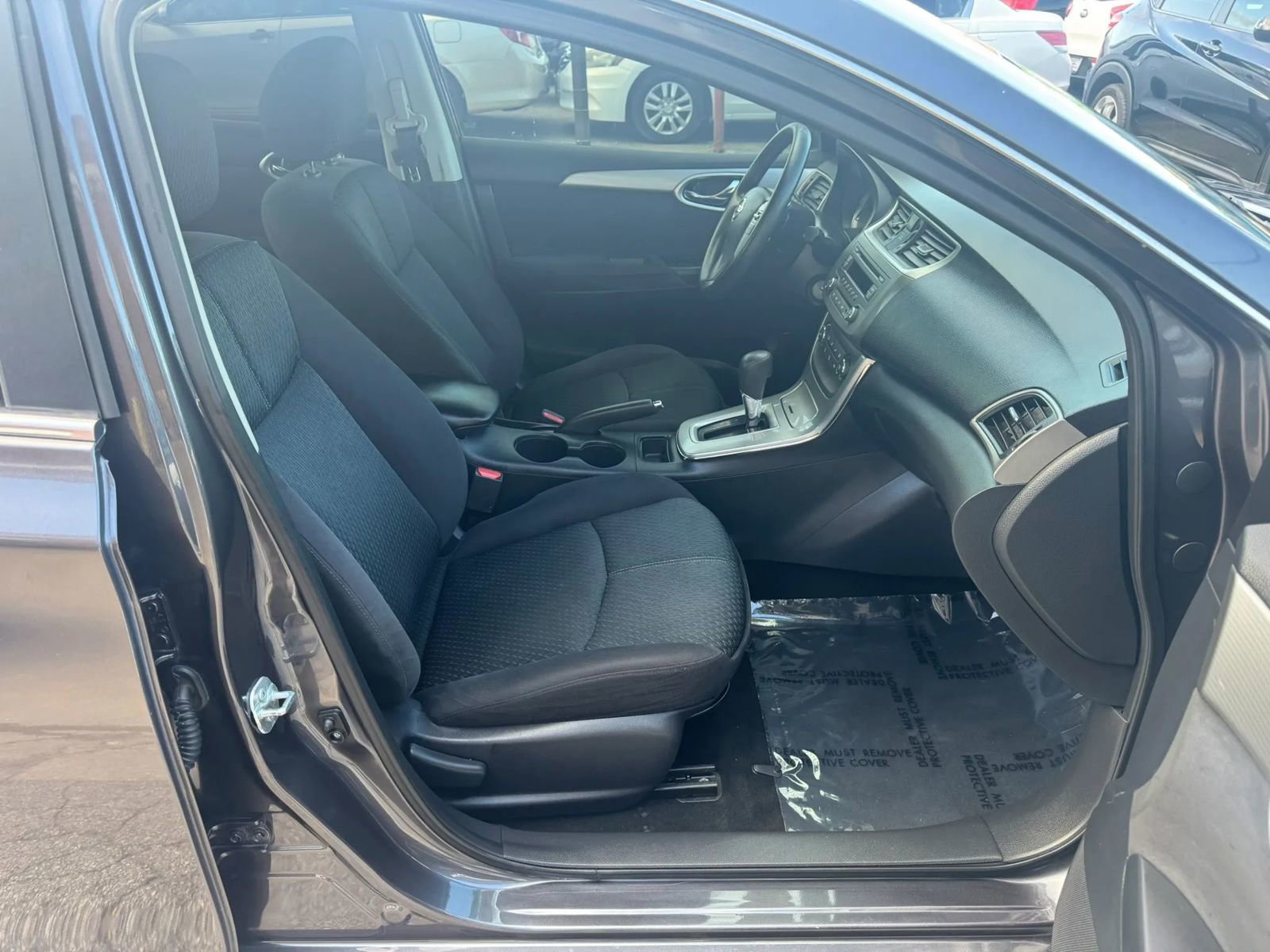 Used 2014 Nissan Sentra SR FWD image 12