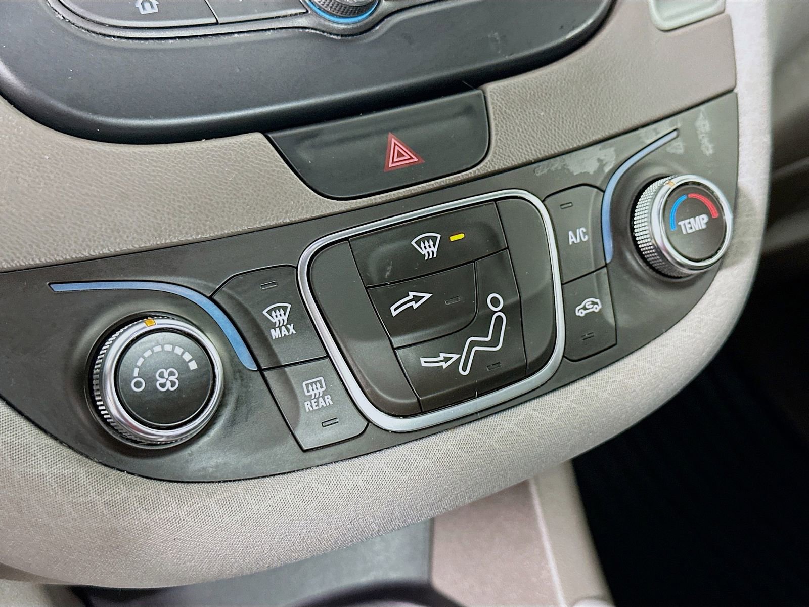 Used 2016 Chevrolet Malibu LS image 16