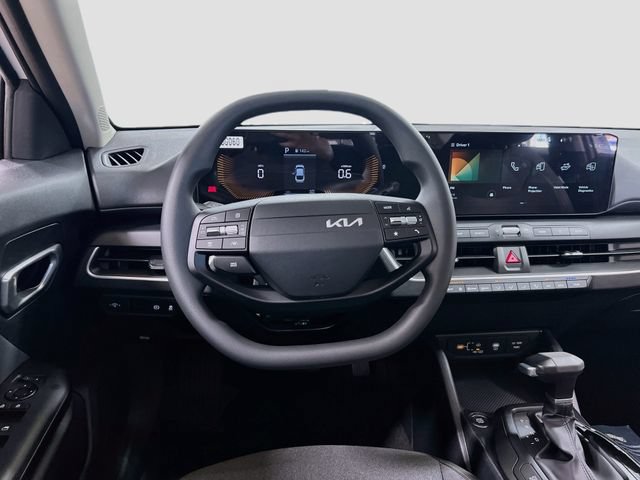 New 2026 Kia K4 FWD image 21