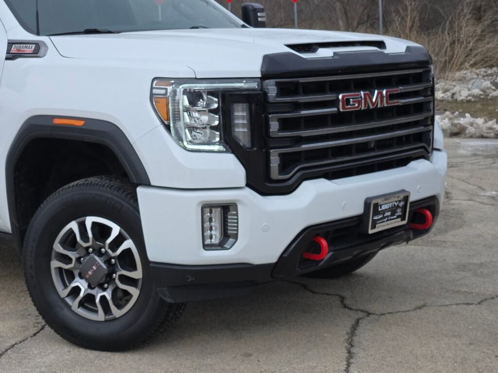 Used 2023 GMC Sierra 3500 AT4 w/ AT4 Preferred Package AWD/4WD image 2