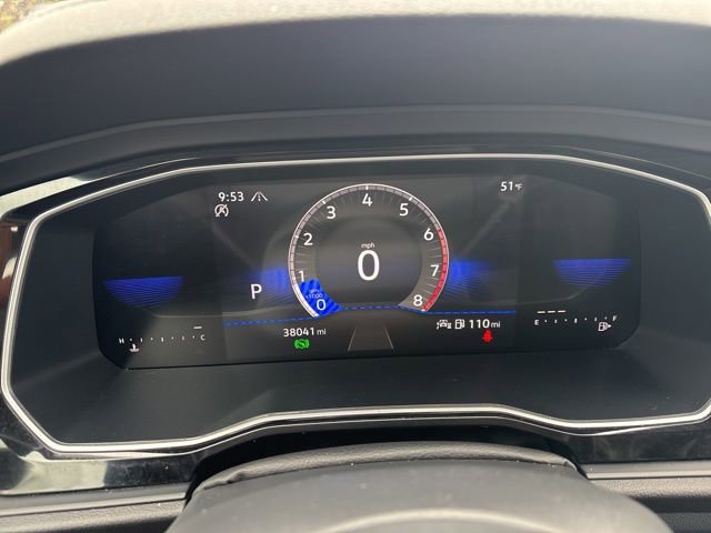 Certified 2024 Volkswagen Jetta SE FWD image 25