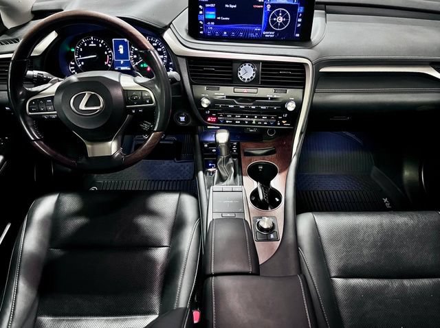 Used 2022 Lexus RX 350L FWD w/ Premium Package image 29