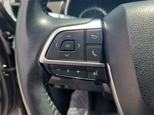 Used 2022 Toyota Highlander XLE image 29