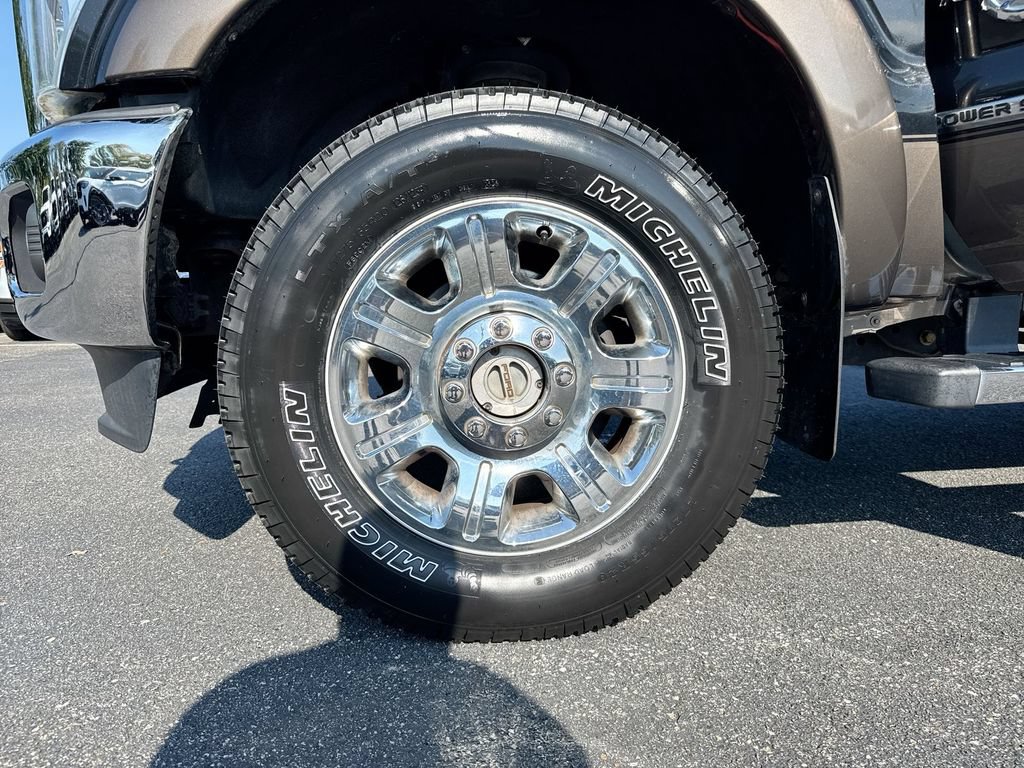 Used 2015 Ford F350 Lariat w/ Lariat Ultimate Package AWD/4WD image 28