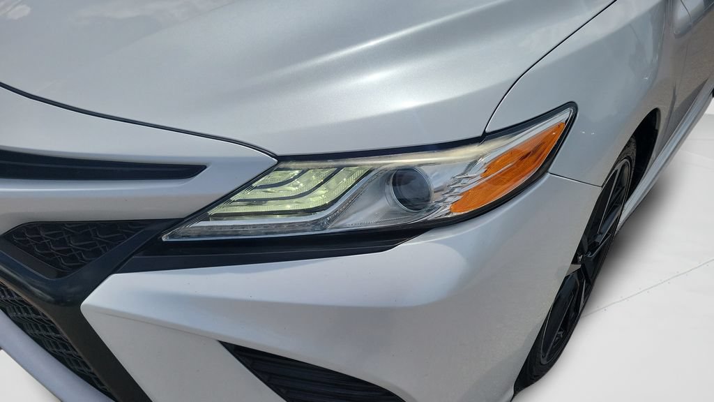 Used 2020 Toyota Camry XSE FWD image 27