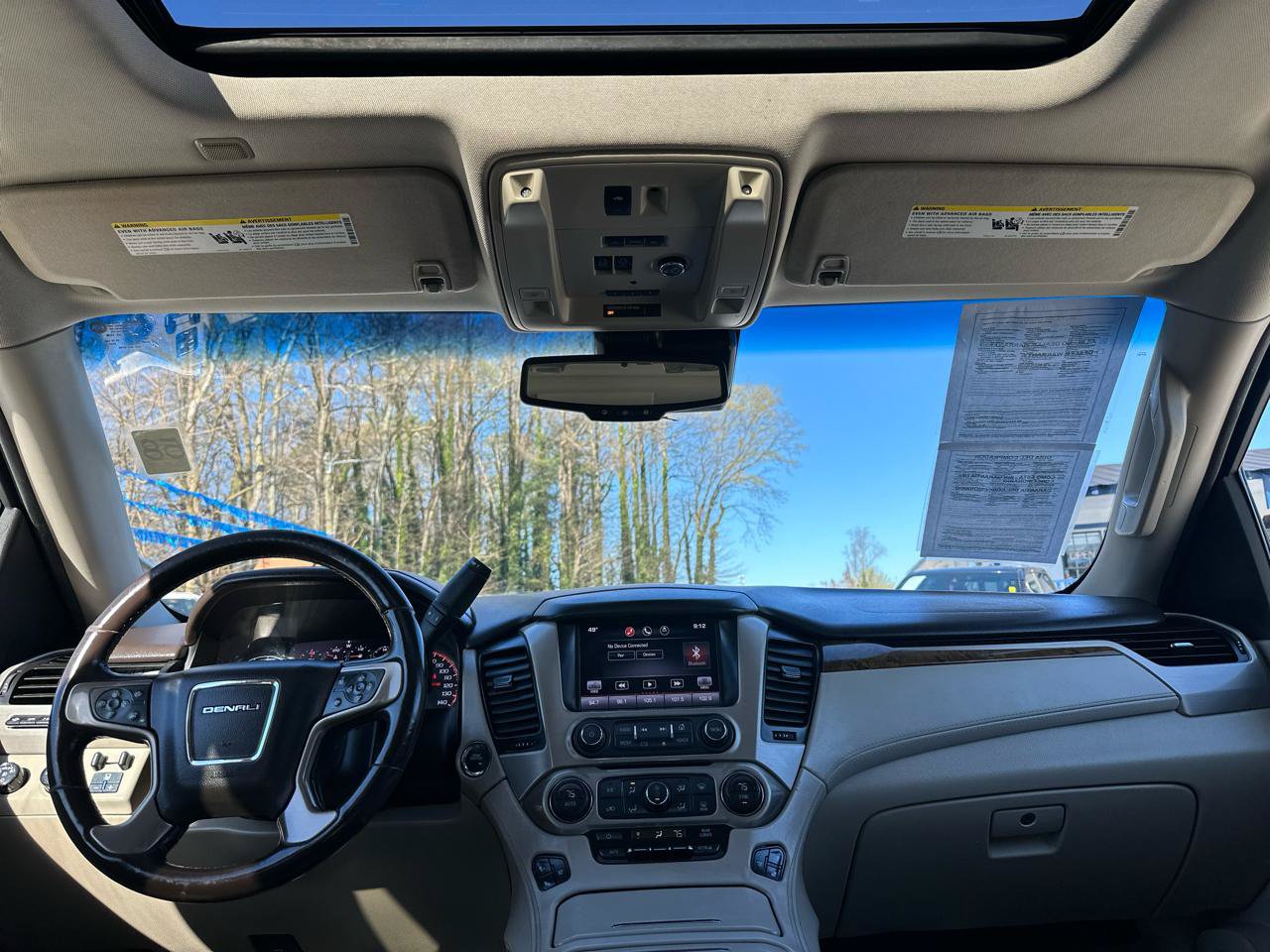 Used 2015 GMC Yukon XL Denali w/ Touring Package AWD/4WD image 10