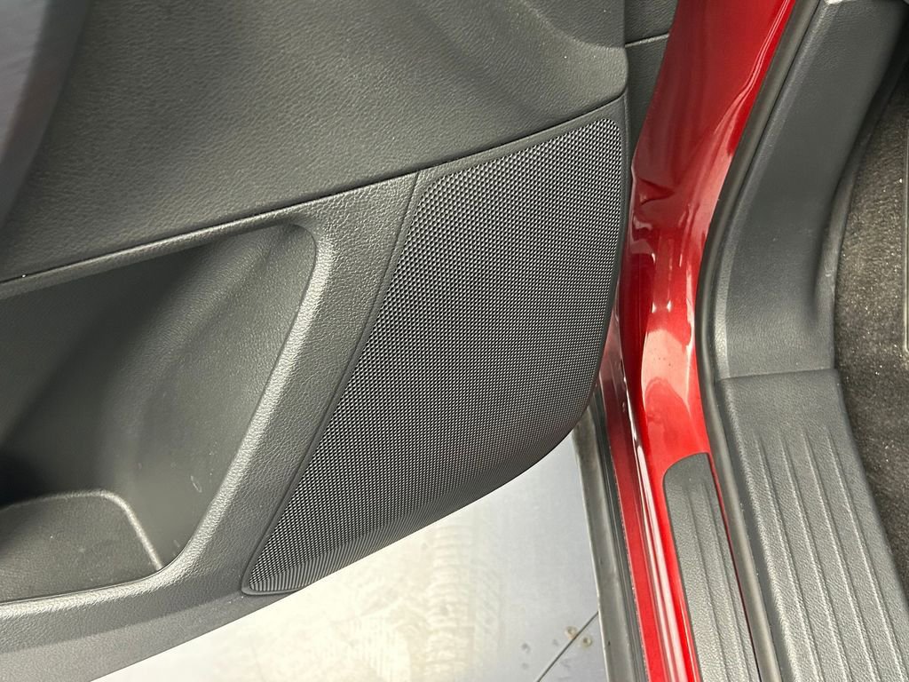 Used 2024 Nissan Pathfinder SL w/ SL Premium Package image 13