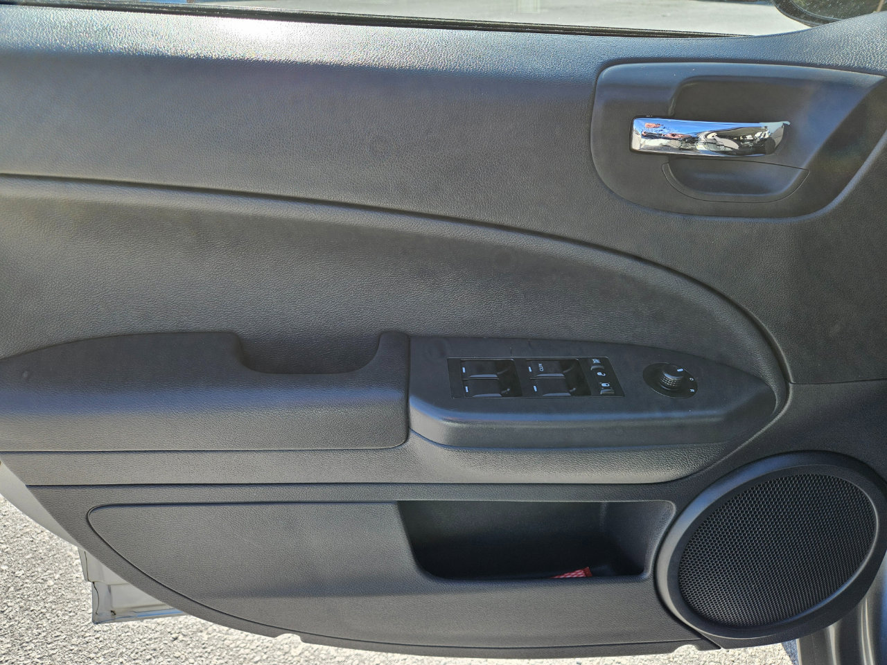 Used 2011 Dodge Caliber Heat image 11