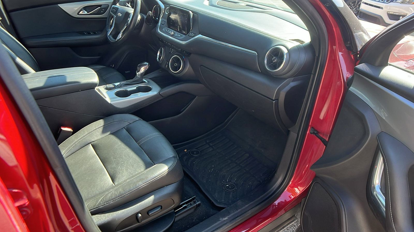 Used 2019 Chevrolet Blazer LT w/ Sound & Technology Package image 20