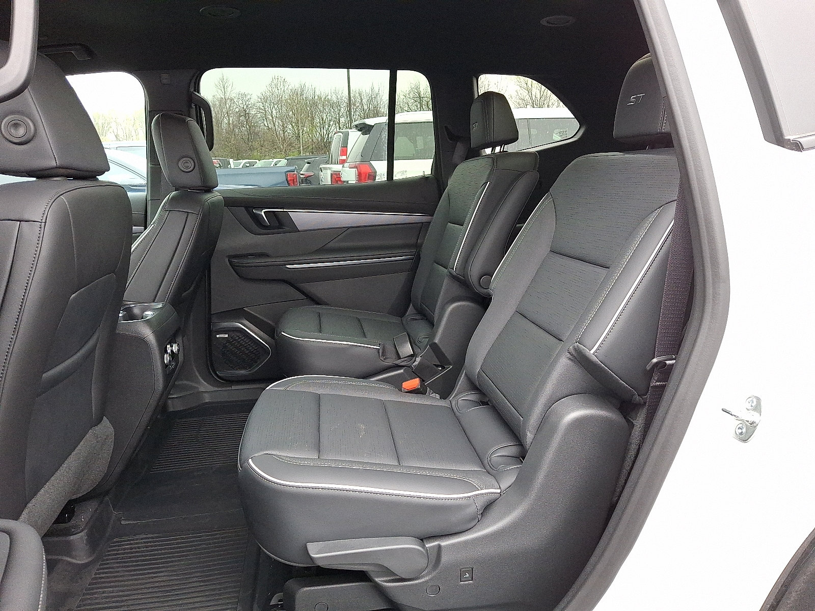 New 2025 Buick Enclave Sport Touring w/ Power Package image 10