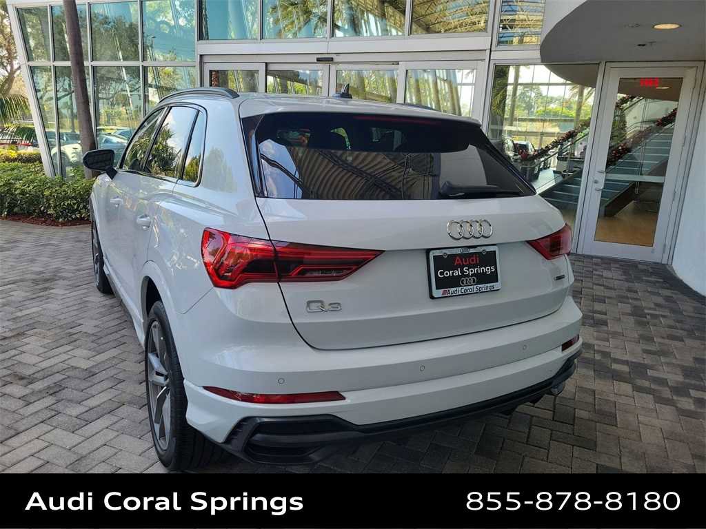 Certified 2021 Audi Q3 2.0T Premium Plus image 12