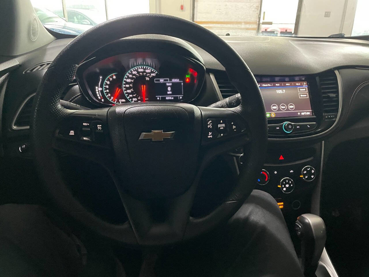 Used 2020 Chevrolet Trax LT image 31