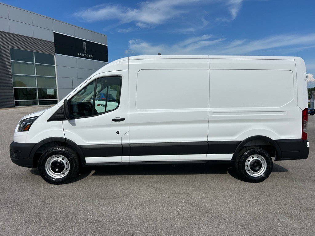 New 2025 Ford Transit 250 148 Medium Roof image 9