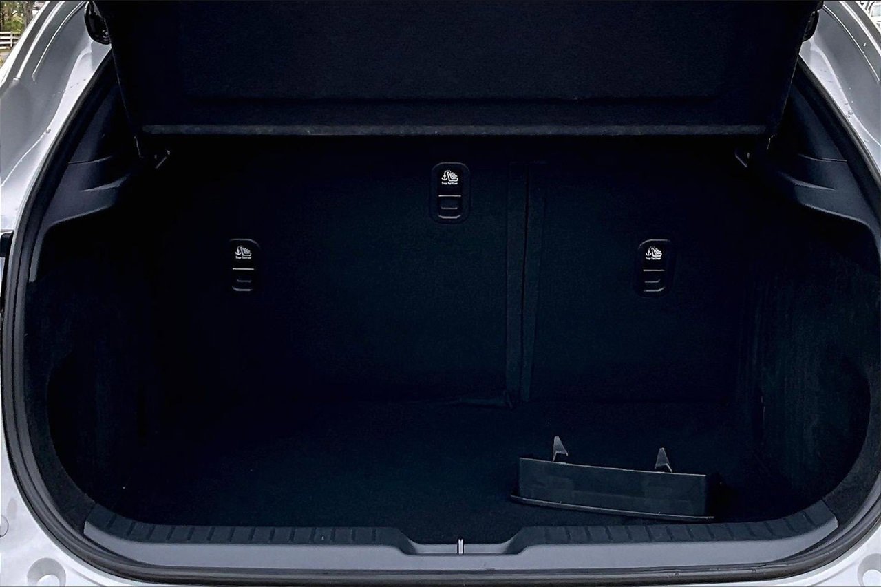 Used 2025 MAZDA CX-30 AWD 2.5 S w/ Premium Package image 24