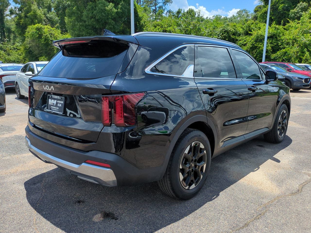 Certified 2024 Kia Sorento S w/ Panoramic Sunroof Package FWD image 5
