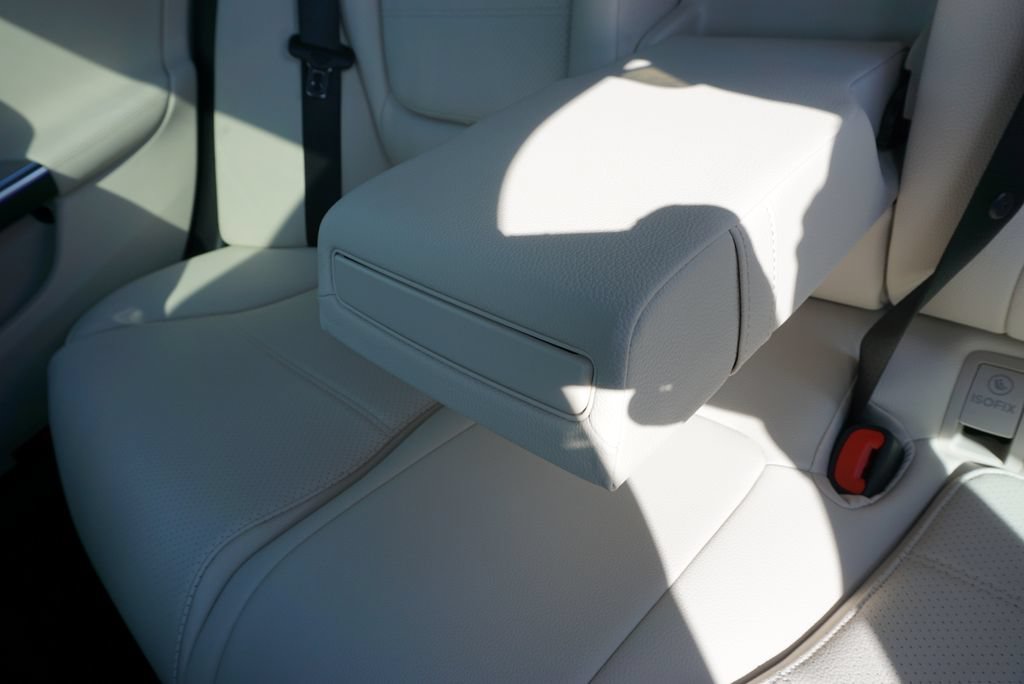 Certified 2025 Mercedes-Benz C 300 Sedan image 46