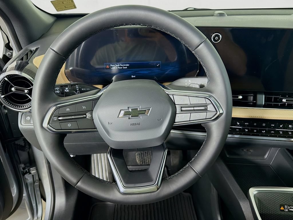 New 2027 Chevrolet Equinox ACTIV w/ Safety and Technology Package AWD/4WD image 12