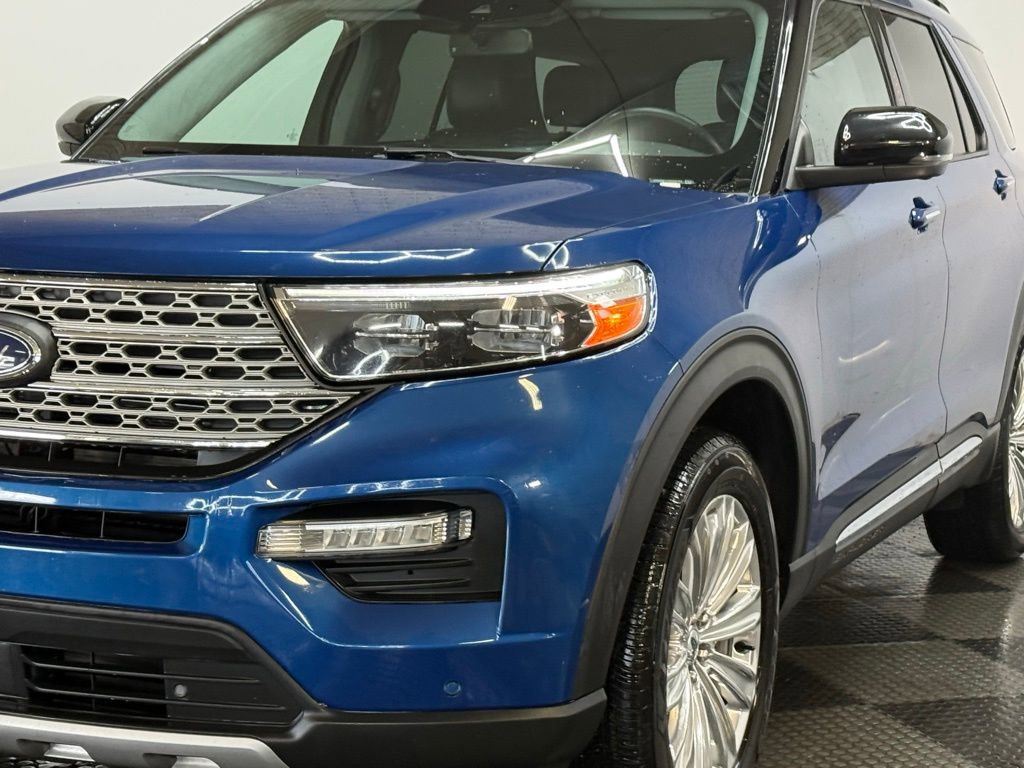 Used 2022 Ford Explorer Limited w/ Equipment Group 301A image 13