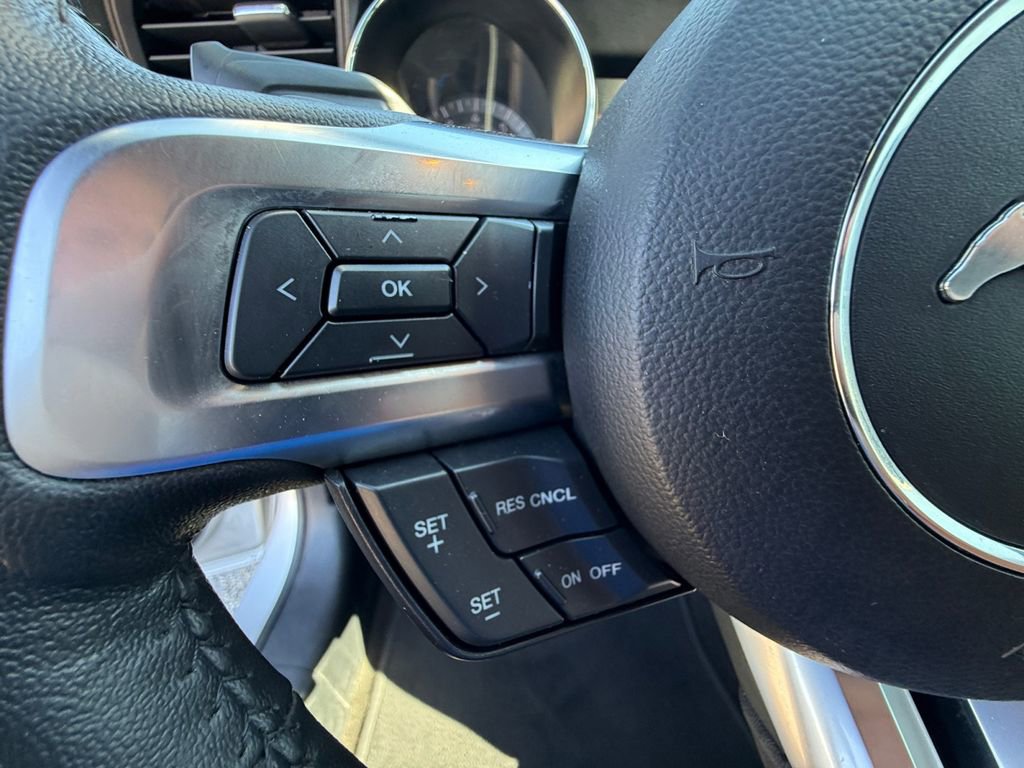 Used 2017 Ford Mustang Premium RWD image 13