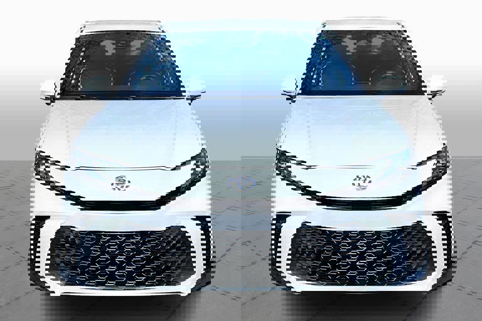 Certified 2025 Toyota Camry SE image 4