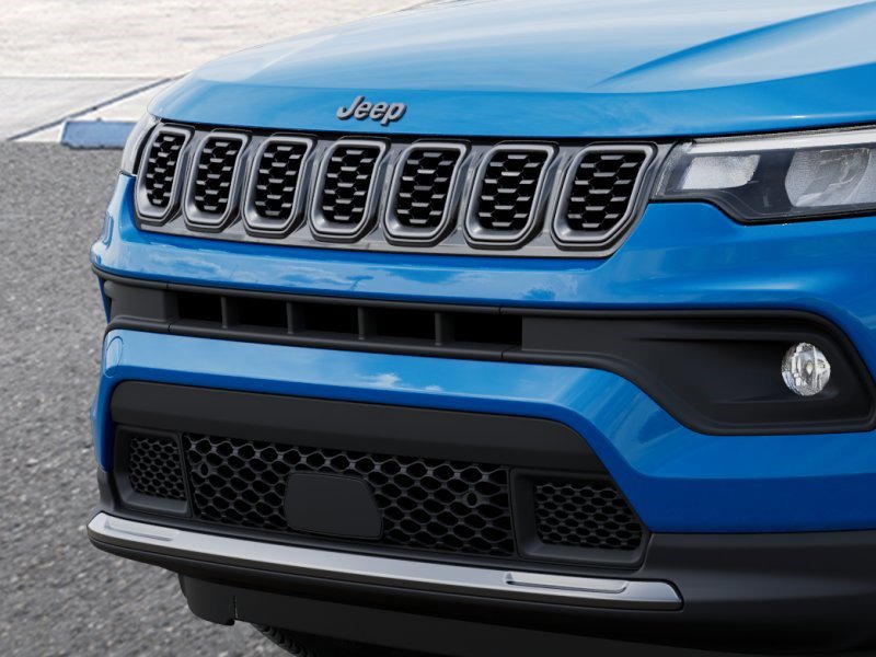 New 2026 Jeep Compass Latitude image 11