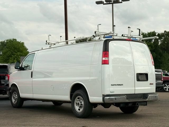 Used 2017 GMC Savana 3500 Extended RWD image 34