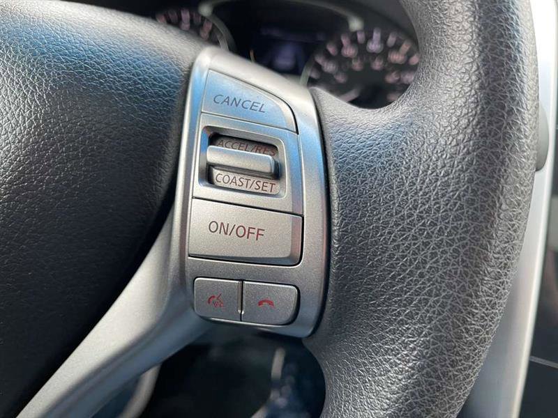 Used 2014 Nissan Altima 2.5 S w/ Sport Value Package image 20