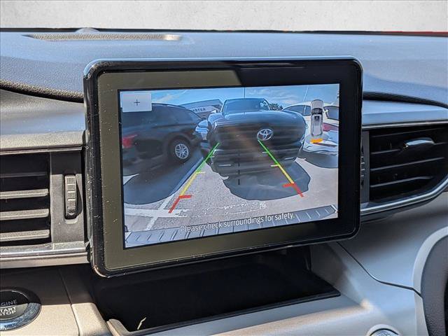 Certified 2023 Ford Explorer XLT w/ Equipment Group 202A AWD/4WD image 15