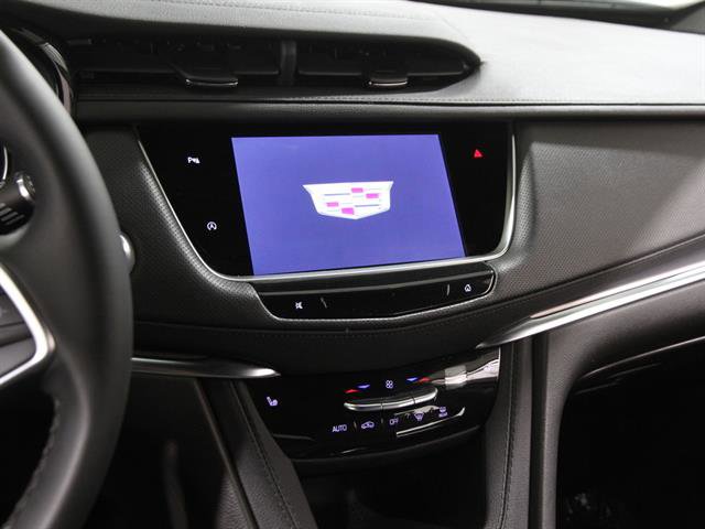 Certified 2024 Cadillac XT5 Luxury image 9