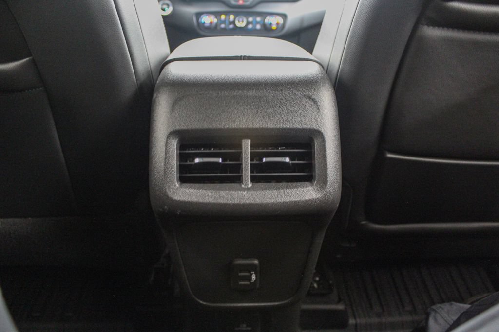 Used 2020 GMC Terrain SLT w/ Preferred Package AWD/4WD image 25