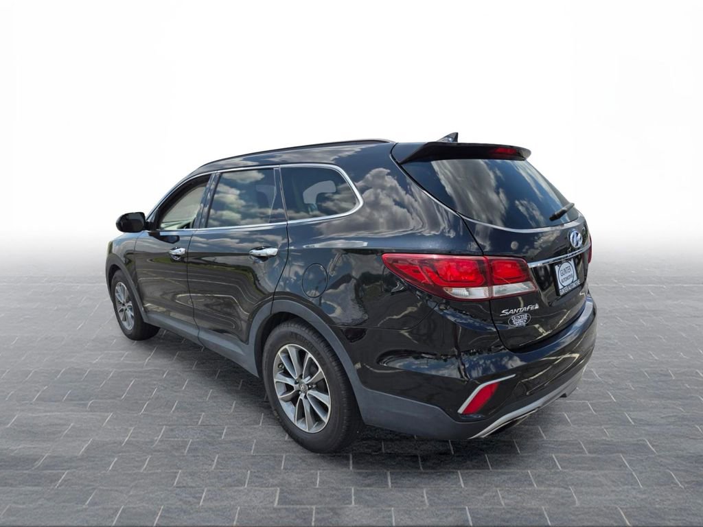 Used 2018 Hyundai Santa Fe SE AWD/4WD image 4