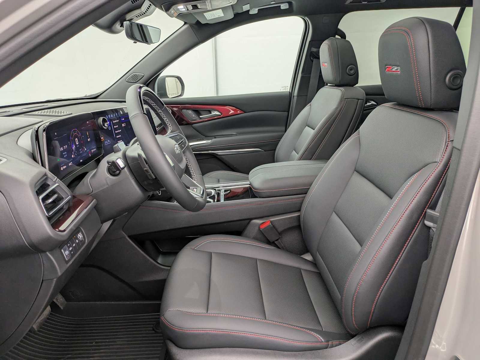 New 2026 Chevrolet Traverse Z71 image 17