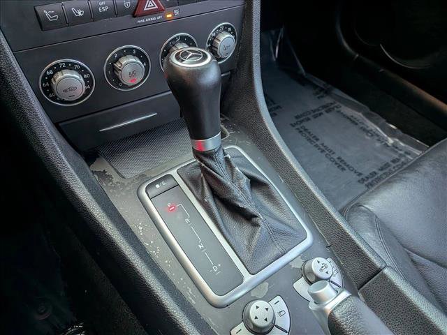 Used 2009 Mercedes-Benz SLK 350 image 12