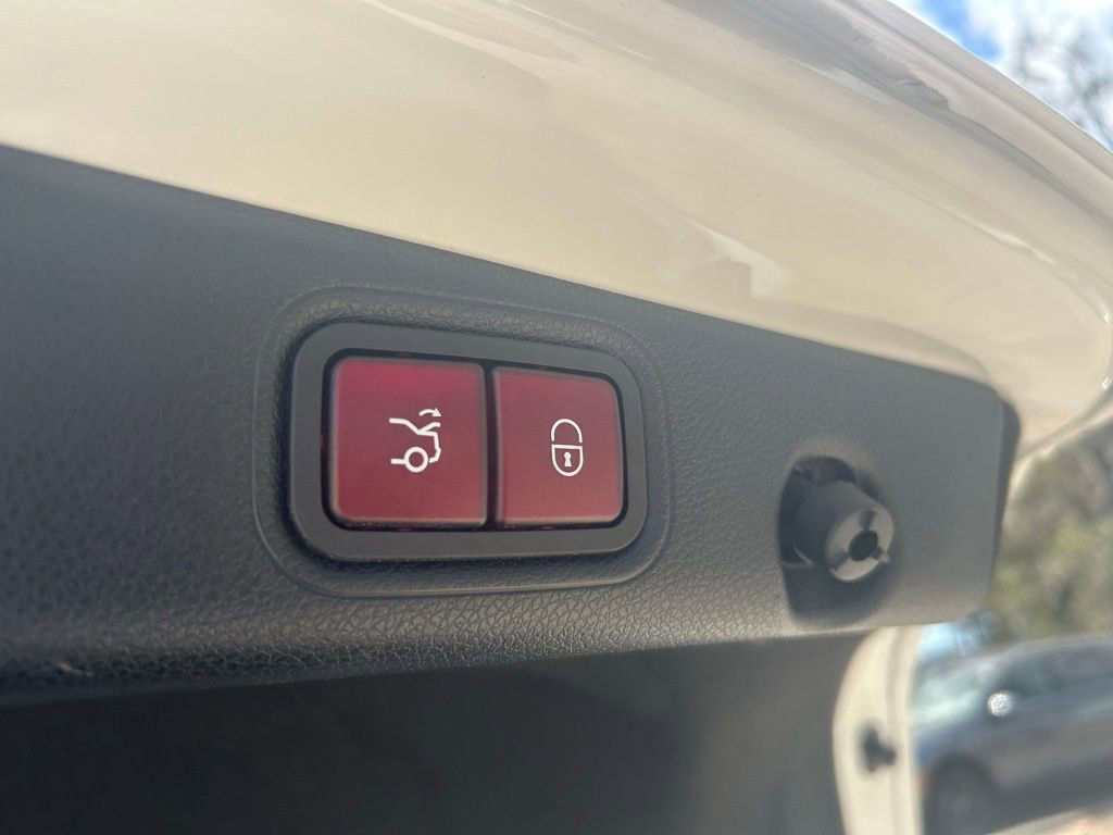 Used 2022 Mercedes-Benz E 350 E 350 image 43