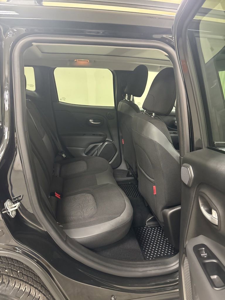 Used 2023 Jeep Renegade Trailhawk w/ Sun/Sound Group image 39