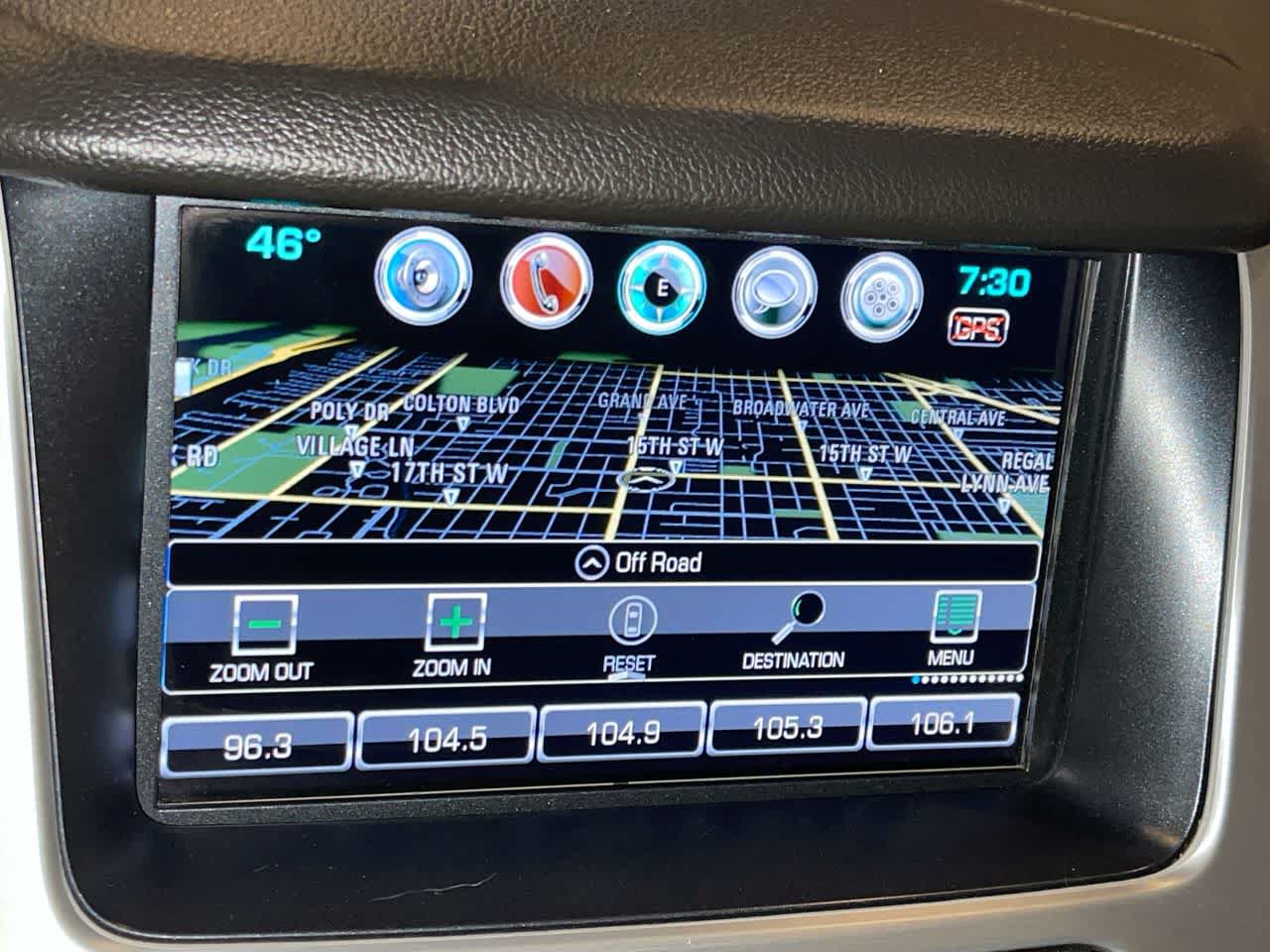 Used 2018 GMC Yukon SLT w/ Open Road Package AWD/4WD image 18