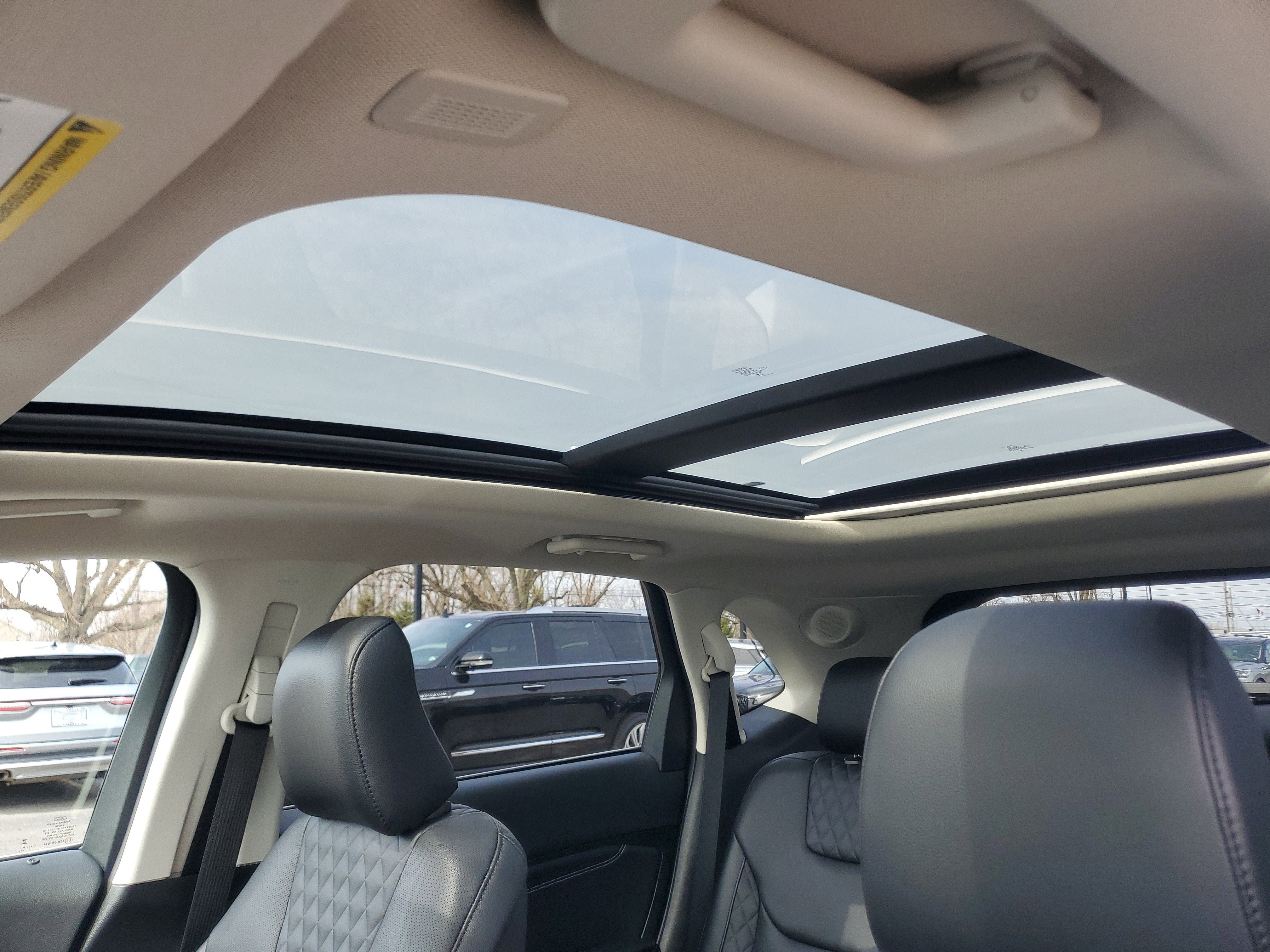 Used 2024 Ford Edge Titanium w/ Equipment Group 301A AWD/4WD image 11