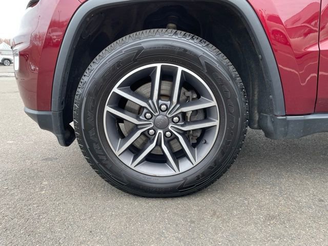 Used 2021 Jeep Grand Cherokee Limited image 34