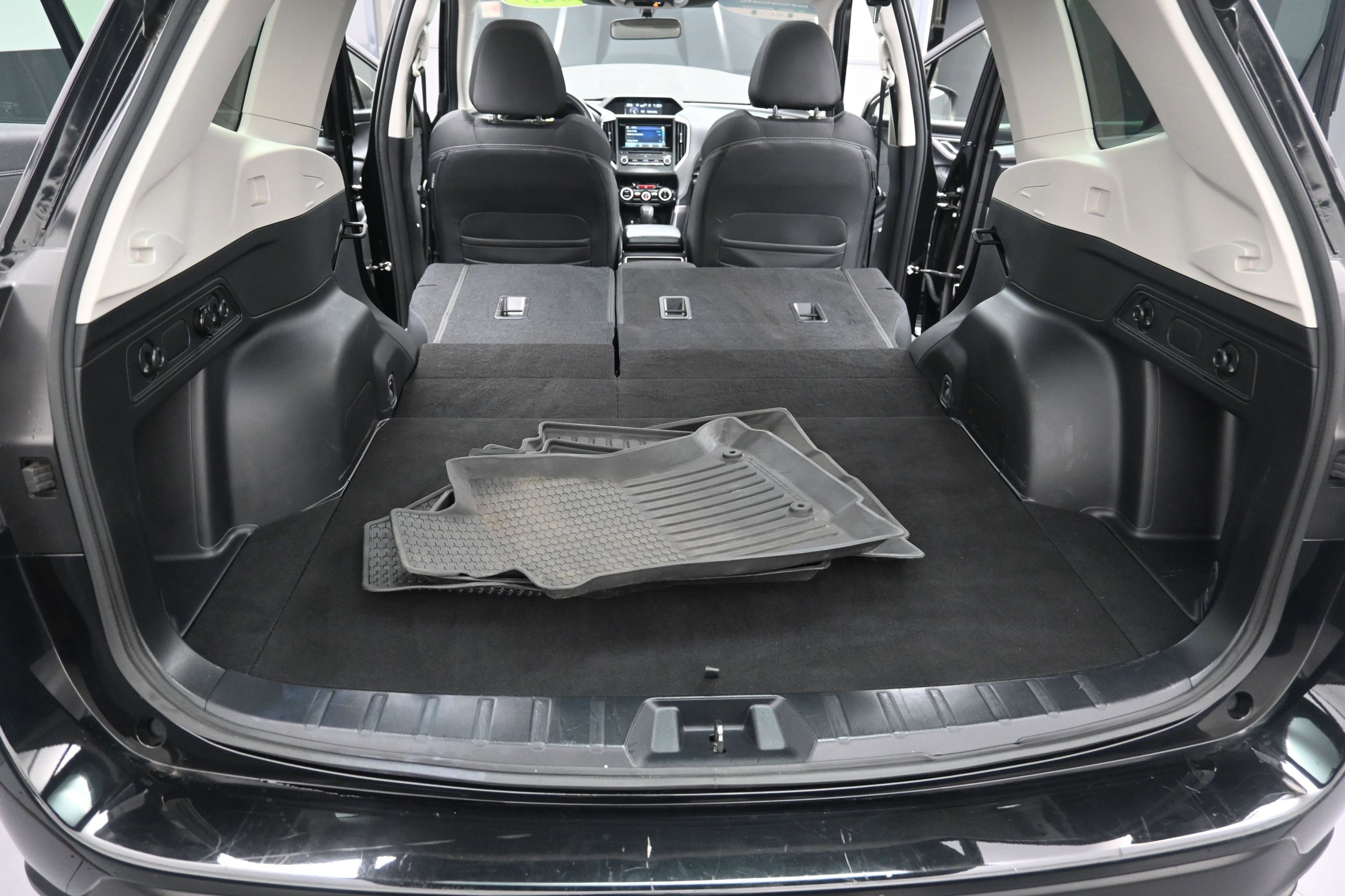 Used 2023 Subaru Forester Premium AWD/4WD image 42